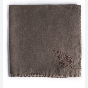 Pom Pom Windsor Embroidered Fine Linen Napkins WALNUT 2 SETS OF 4! NWT $148